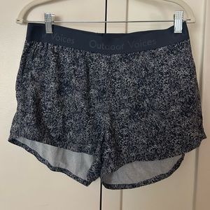 Outdoor voices shorts size L